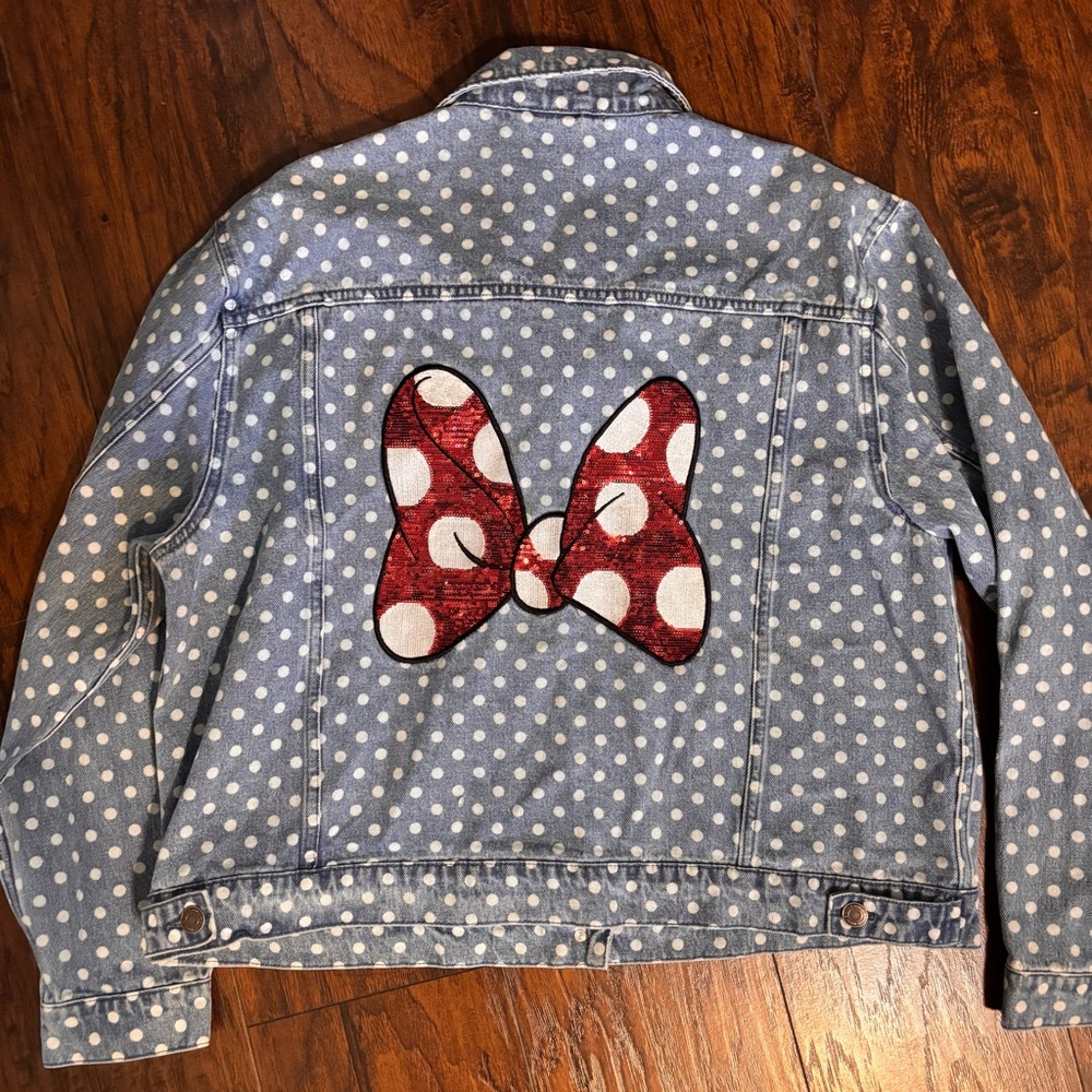 Disney Light Blue Polka Dot Denim Jacket with Minnie’s Red Bow Patch - Picture 6 of 8